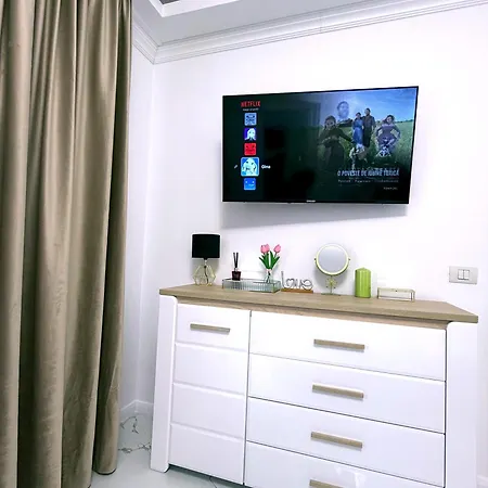 Nike Apartment *